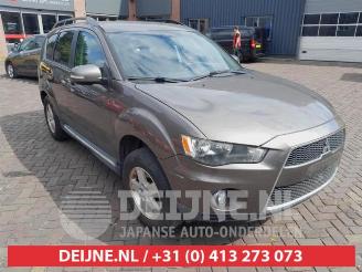 krockskadad bil auto Mitsubishi Outlander Outlander (CW), SUV, 2006 / 2012 2.0 16V 4x2 2011/1