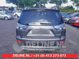 Mitsubishi Outlander Outlander (CW), SUV, 2006 / 2012 3.0 V6 24V Mivec 4x4 picture 6