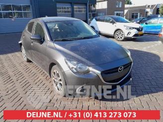 Vrakbiler auto Mazda 2 2 (DJ/DL), Hatchback, 2014 1.5 SkyActiv-G 90 2019/2