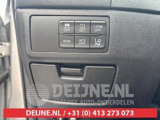 Mazda 6 6 (GJ/GH/GL), Sedan, 2012 2.2 SkyActiv-D 150 16V picture 16
