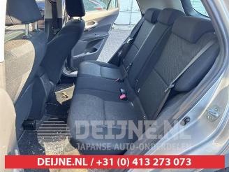 Toyota Auris Auris (E15), Hatchback, 2006 / 2012 1.8 16V HSD Full Hybrid picture 26