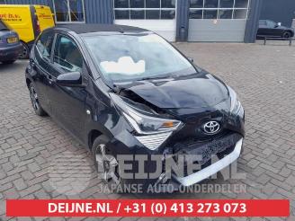 Coche siniestrado Toyota Aygo Aygo (B40), Hatchback, 2014 1.0 12V VVT-i 2018/6