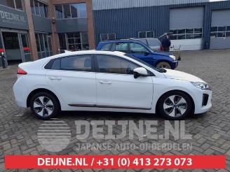 Hyundai Ioniq Ioniq, Liftback, 2016 / 2022 EV picture 8