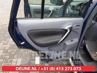 Toyota Rav-4 RAV4 (A2), Terreinwagen, 2000 / 2005 2.0 16V VVT-i 4x4 picture 11