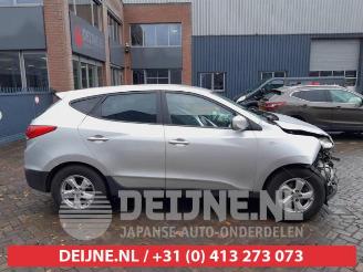 Hyundai Ix35 iX35 (LM), SUV, 2009 / 2015 2.0 16V picture 8