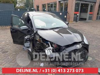 Uttjänta bilar auto Toyota Yaris Yaris IV (P21/PA1/PH1), Hatchback, 2020 1.5 12V Hybrid 115 2022/11