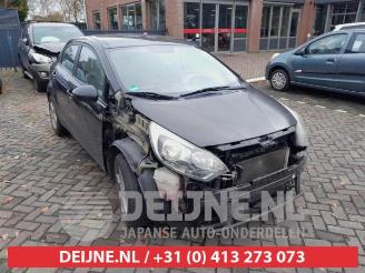 Uttjänta bilar auto Kia Rio Rio III (UB), Hatchback, 2011 / 2017 1.2 CVVT 16V 2012/5