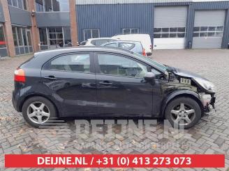 Kia Rio Rio III (UB), Hatchback, 2011 / 2017 1.2 CVVT 16V picture 8