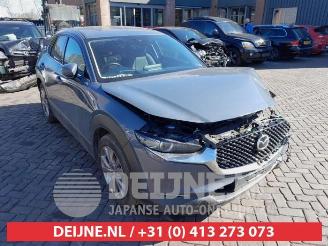 Vrakbiler auto Mazda CX-30 CX-30 (DM), SUV, 2019 2.0 e-SkyActiv-G 122 16V 2020/10
