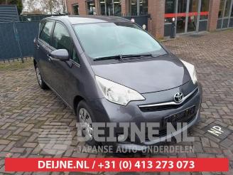 Toyota Verso S Verso S, MPV, 2010 / 2016 1.33 16V Dual VVT-I picture 1