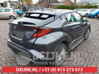 Toyota C-HR C-HR (X1,X5), SUV, 2016 2.0 16V Hybrid picture 7