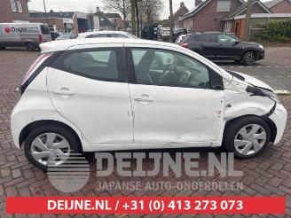 Toyota Aygo Aygo (B40), Hatchback, 2014 1.0 12V VVT-i picture 8