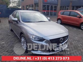 Vrakbiler auto Mazda 6 6 (GJ/GH/GL), Sedan, 2013 2.2 SkyActiv-D 150 16V 2014/3
