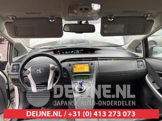 Toyota Prius Prius (ZVW3), Hatchback, 2009 / 2016 1.8 16V picture 18