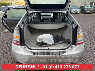 Toyota Prius Prius (ZVW3), Hatchback, 2009 / 2016 1.8 16V picture 25