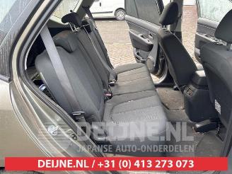 Kia Carens Carens III (FG), MPV, 2006 / 2013 2.0i CVVT 16V picture 24