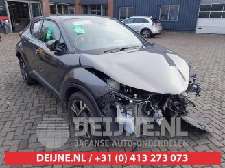 Uttjänta bilar auto Toyota C-HR C-HR (X1,X5), SUV, 2016 1.8 16V Hybrid 2023/5