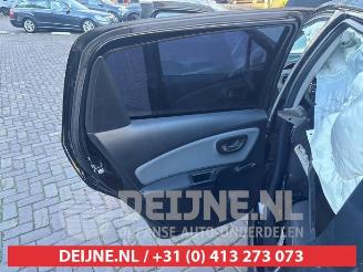 Toyota Yaris Yaris III (P13), Hatchback, 2010 / 2020 1.5 16V Hybrid picture 18