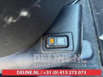 Mazda 2 2 (DE), Hatchback, 2007 / 2015 1.3 16V S-VT picture 23