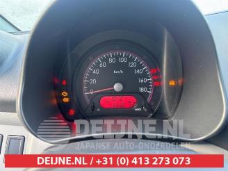 Nissan Pixo Pixo (D31S), Hatchback, 2009 1.0 12V picture 9