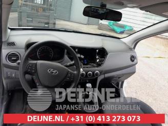 Hyundai I-10 i10 (B5), Hatchback, 2013 / 2019 1.0 12V picture 11