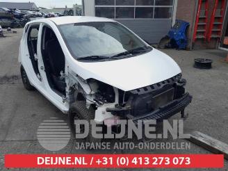 Vrakbiler auto Hyundai I-10 i10 (B5), Hatchback, 2013 / 2019 1.0 12V 2018/12