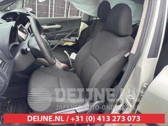Toyota Auris Auris (E15), Hatchback, 2006 / 2012 1.4 VVT-i 16V picture 18