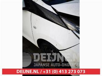 Toyota Aygo Aygo (B40), Hatchback, 2014 1.0 12V VVT-i picture 17