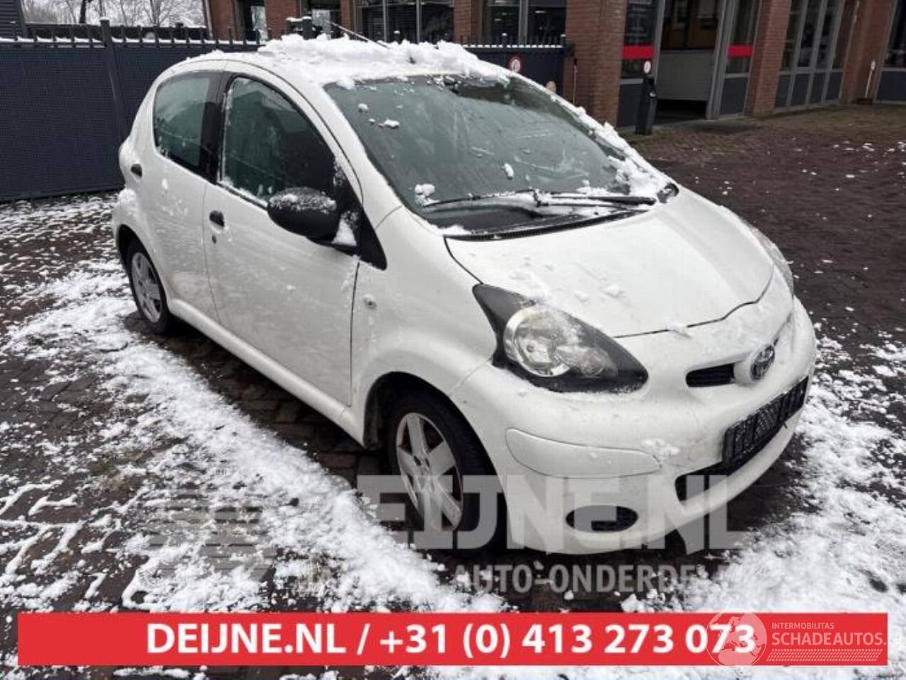 Toyota Aygo Aygo (B10), Hatchback, 2005 / 2014 1.0 12V VVT-i