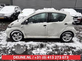 Toyota Aygo Aygo (B10), Hatchback, 2005 / 2014 1.0 12V VVT-i picture 4