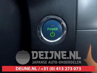 Toyota Auris Auris (E15), Hatchback, 2006 / 2012 1.8 16V HSD Full Hybrid picture 17