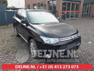 rozbiórka samochody osobowe Mitsubishi Outlander Outlander (GF/GG), SUV, 2012 / 2022 2.0 16V PHEV 4x4 2013/11