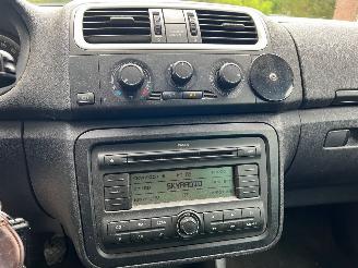 Skoda Roomster 1.4 16v Style picture 15