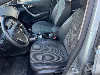 Opel Astra 1.7 cdti Sports Tourer Cosmo picture 12