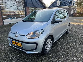 Unfallwagen Volkswagen Up! move up 2012/12