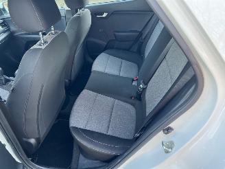 Kia Stonic MHEV Comfortline picture 19