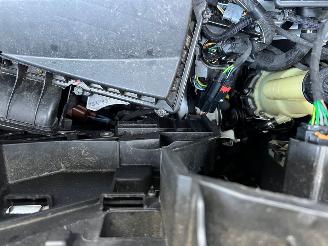 Opel Vivaro 2.0 145 L3 picture 18