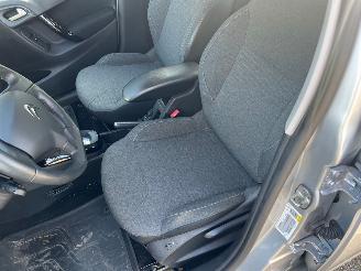 Citroën C3 1.2 PureTech Automaat Tendance picture 9