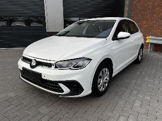 krockskadad bil auto Volkswagen Polo 1.0 MPI CRUISE / PDC / APP CONNECT / 2025 2025/4