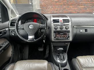 Volkswagen Touran 1.4 TSI AUTOMAAT / 7 PERS / CLIMA / NAVI / CRUISE picture 10