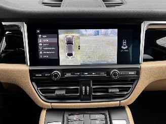 Porsche Macan 3.0 S picture 16