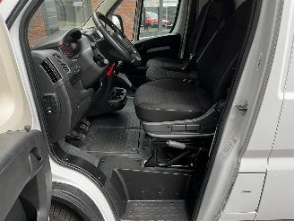 Citroën Jumper 2.2 BlueHDI L4-H2 AIRCO / NAVI / AIRCO picture 11