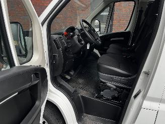 Peugeot Boxer 2.2 BlueHDI L1-H1 DUBBELCABINE AIRCO/CAMERA/CRUISE picture 4