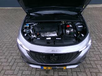 Peugeot 308 SW 1.6 PLUG-IN HYBRID / NAVI / CAMERA / CRUISE picture 24