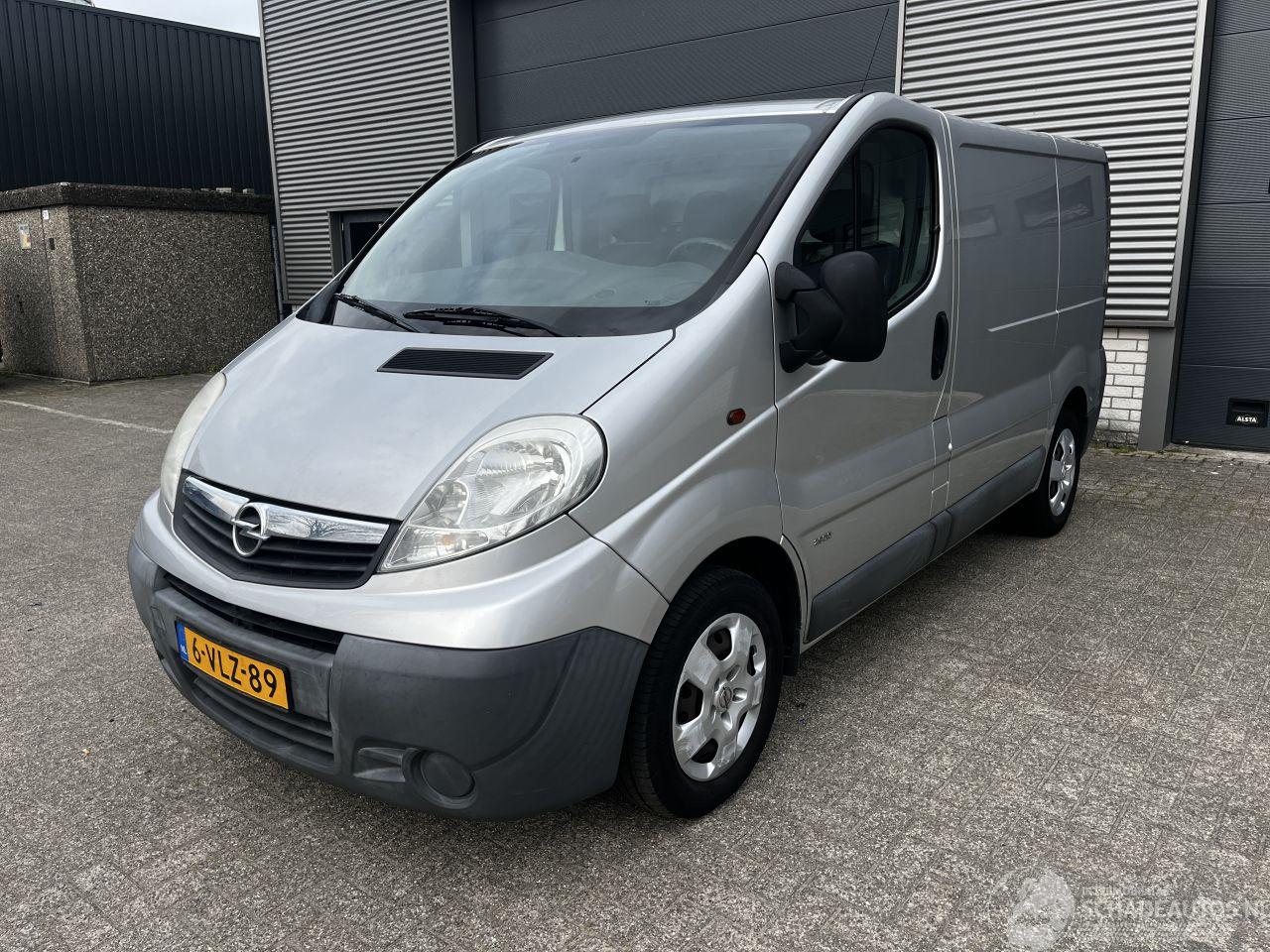 Opel Vivaro 2.0 CDTI L1 H1 AIRCO / CRUISE / NAVI / TREKHAAK