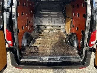 Mercedes Vito 111 CDI LANG / CRUISE / AIRCO / PDC picture 18