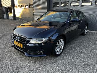 uszkodzony samochody osobowe Audi A4 2.0 TFSI SEDAN / AUTOMAAT / NAVI / CRUISE 2011/7