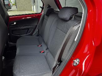 Volkswagen Up! 1.0 BMT High Up! AUTOMAAT / CRUISE / CAMERA picture 10