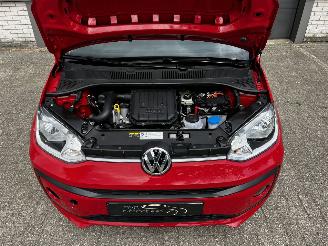 Volkswagen Up! 1.0 BMT High Up! AUTOMAAT / CRUISE / CAMERA picture 4