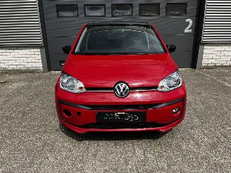 Volkswagen Up! 1.0 BMT High Up! AUTOMAAT / CRUISE / CAMERA picture 2